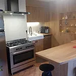 Maison De Pierre بيت للعطل *