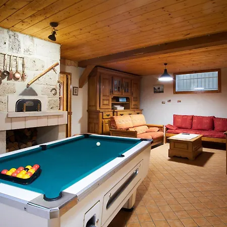 Semesterbostad Maison De Pierre Saint-Gervais (Isere)